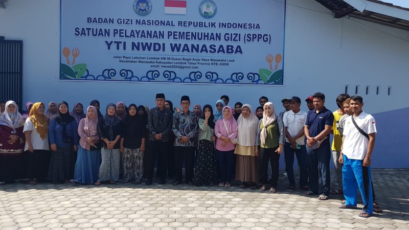 Foto Dapur BGN YTI NWDI Wanasaba di di Jalan Raya Labuhan Lombok KM 58 Dusun Bagik Anjar Desa Wanasaba Lauk, Kecamatan Wanasa - Lotim (Dok. Pribadi) Foto Dapur BGN YTI NWDI Wanasaba di di Jalan Raya Labuhan Lombok KM 58 Dusun Bagik Anjar Desa Wanasaba Lauk, Kecamatan Wanasa - Lotim (Dok. Pribadi)